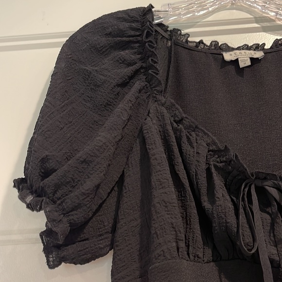 Status by Chenault Plaid Overlay Bodice Top Medium Black - Picture 9 of 13